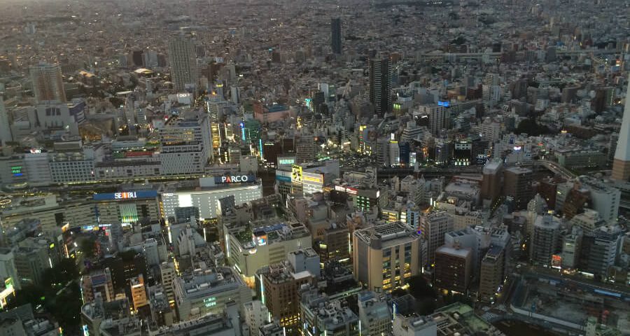 上空から見た街並み
